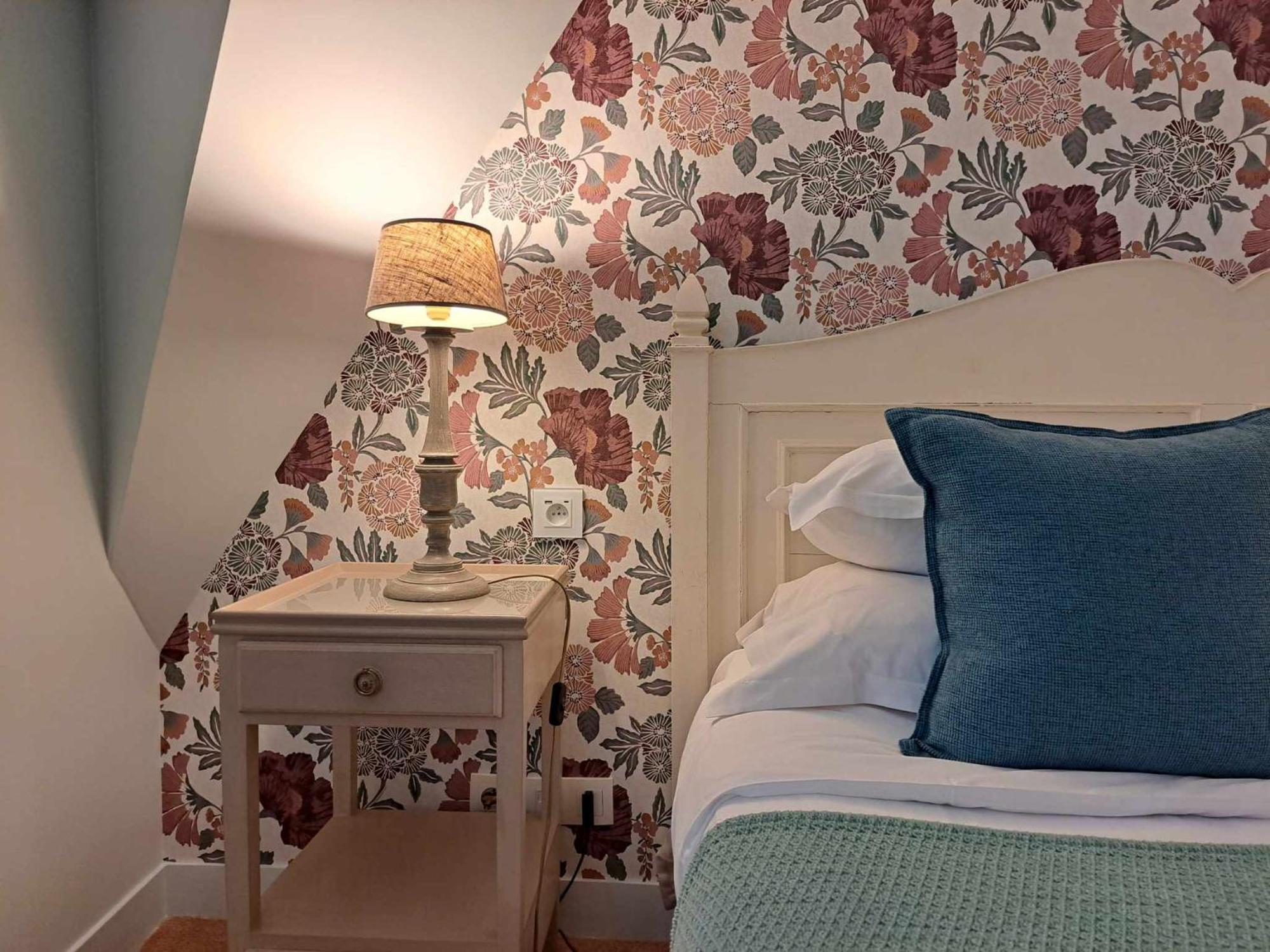 Hotel Traiteur Les Ormes, The Originals Relais Barneville-Carteret Eksteriør billede