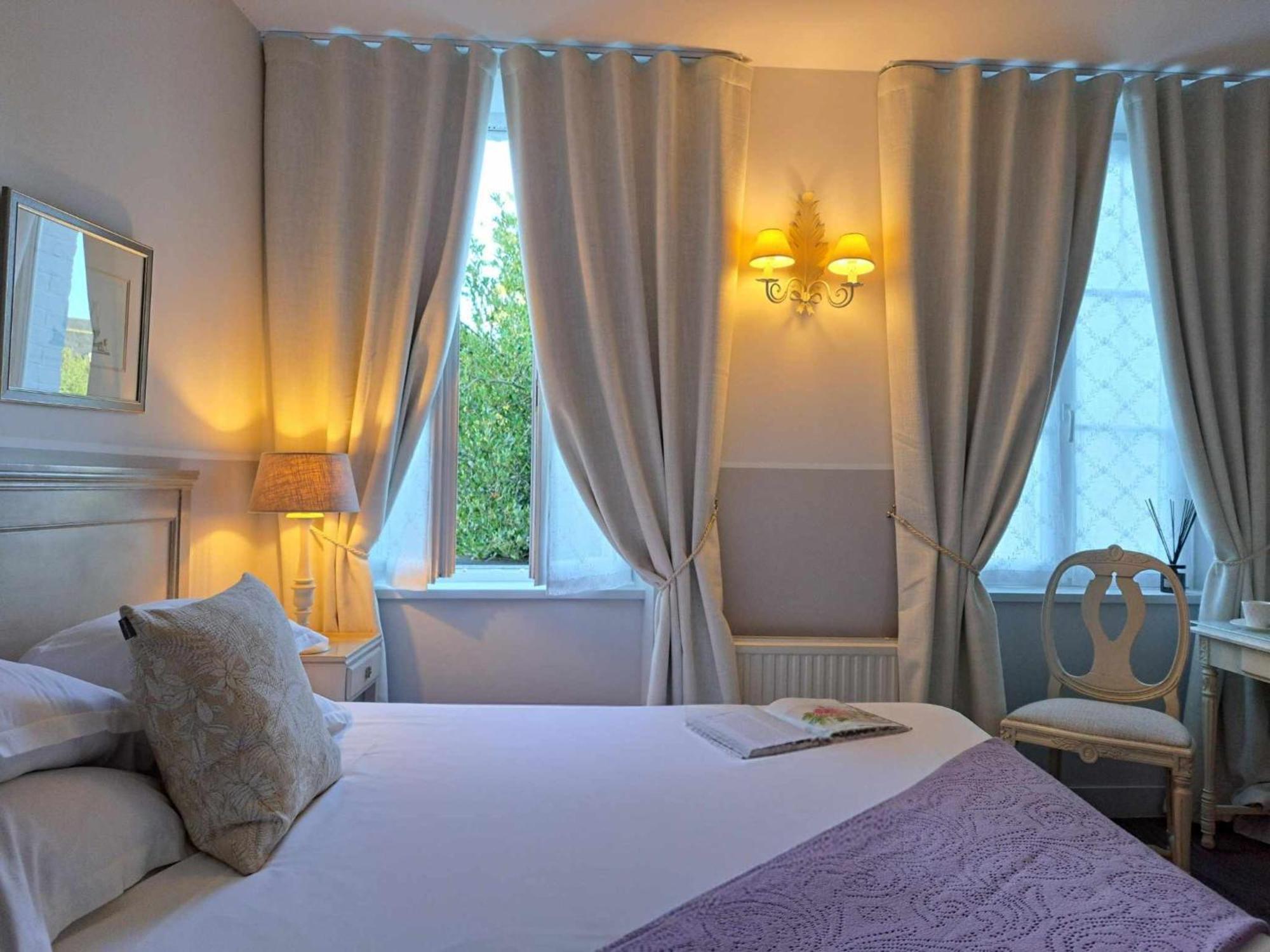 Hotel Traiteur Les Ormes, The Originals Relais Barneville-Carteret Eksteriør billede